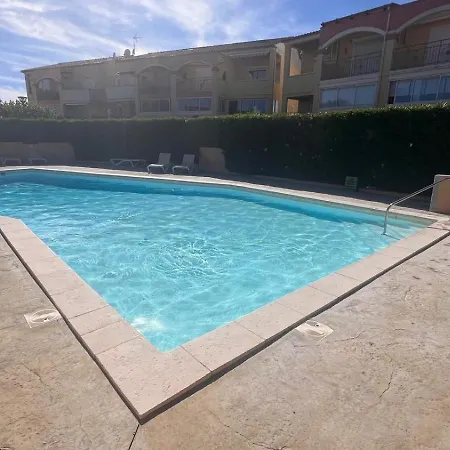 Appartement Marseillan Plage Apartment *